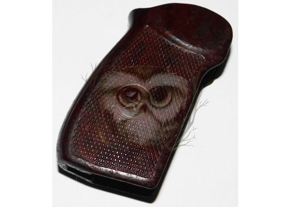 ИЖ-79. Рукоятка текстолит, с петлей и звездой, 1953г, с пазом для задержки