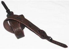 Ремень ружейный, кожа, 100 см, коричневый с тиснением, антабка 20 мм, пряжки